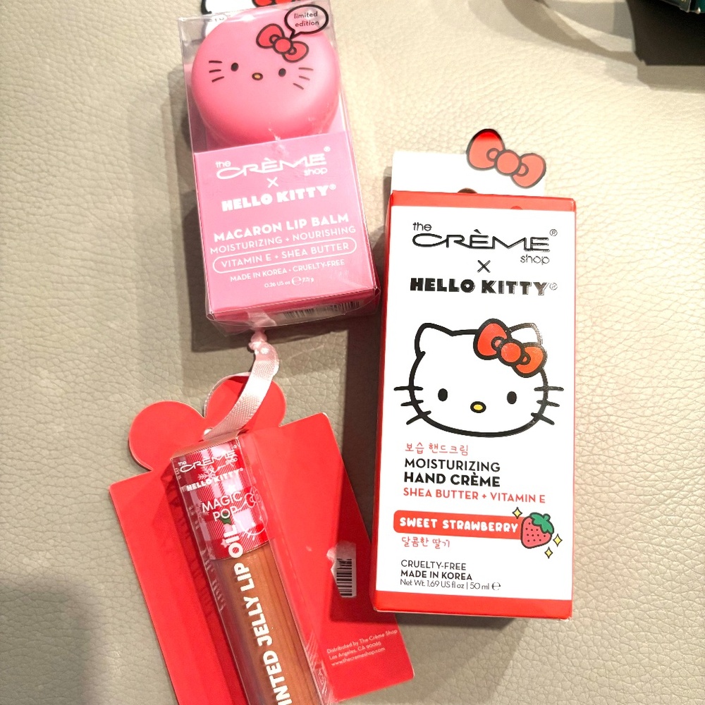 The Creme Shop Hello Kitty Set lip balm lip gloss hand cream